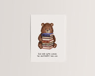 Ich hab gute Laune – Bär mit Bücherstapel