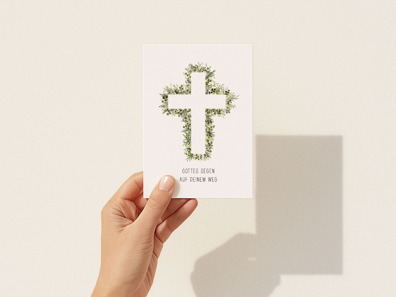 Gottes Segen auf deinem Weg – Weißes Kreuz mit Blüten