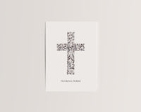 Herzliches Beileid – Florales Kreuz in warmem Grau