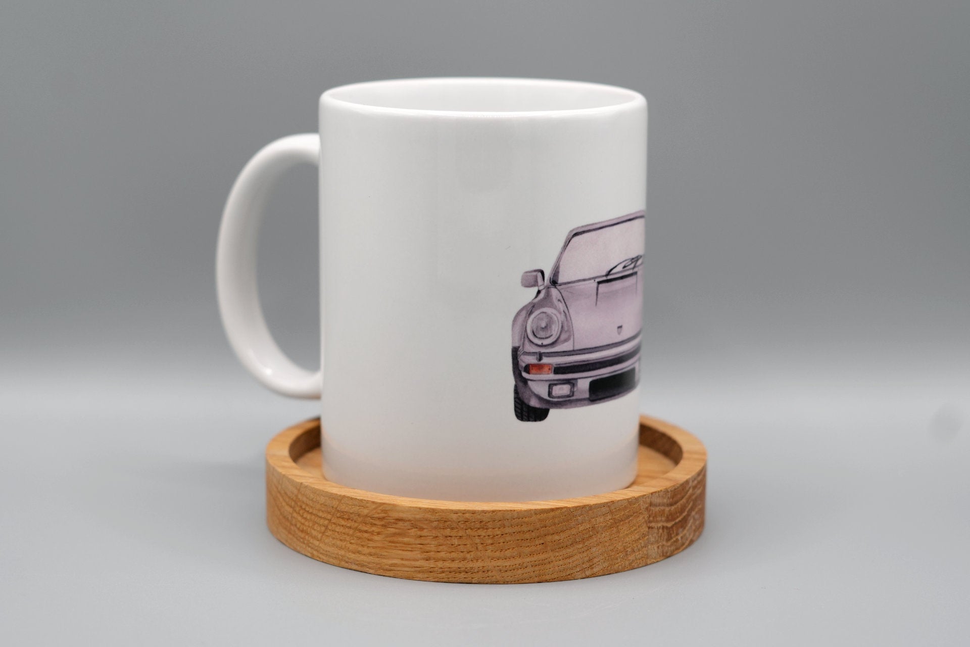 Silberner Sportwagen Front - Tasse 340ml